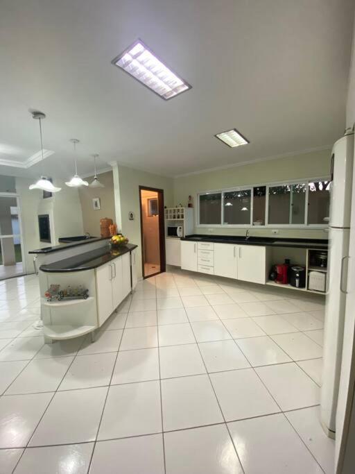 Sobrado Espacoso Em Santa Felicidade Curitiba Exterior foto